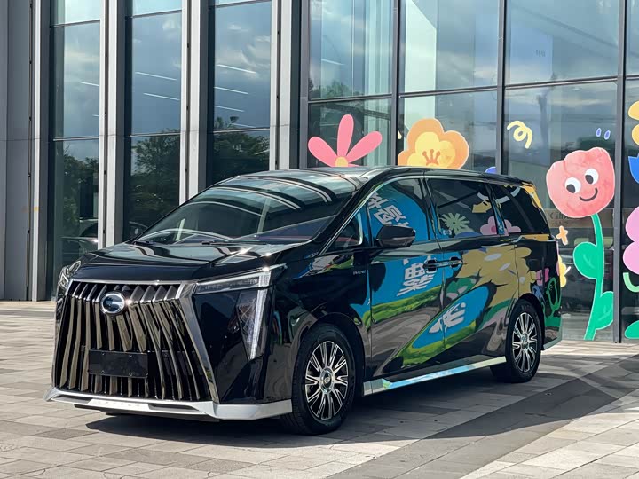 Фото 1 - GAC Trumpchi E9