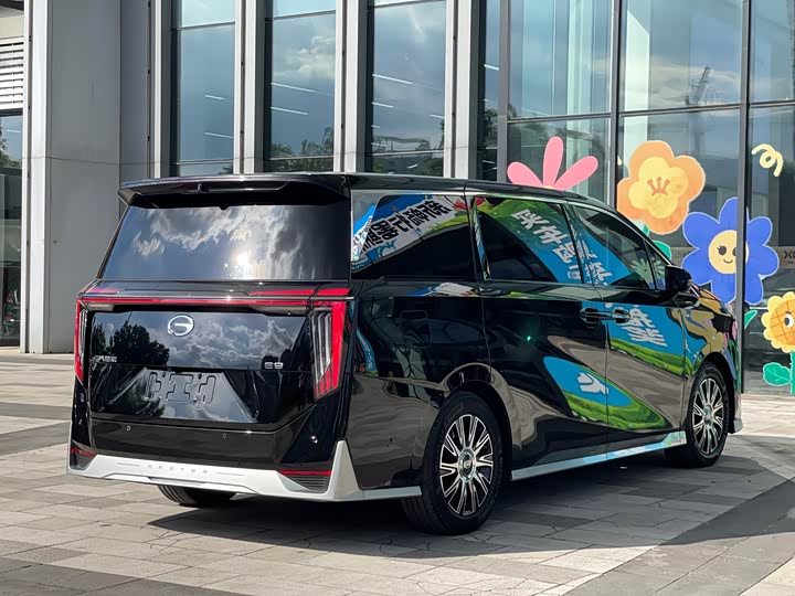 Фото 5 - GAC Trumpchi E9