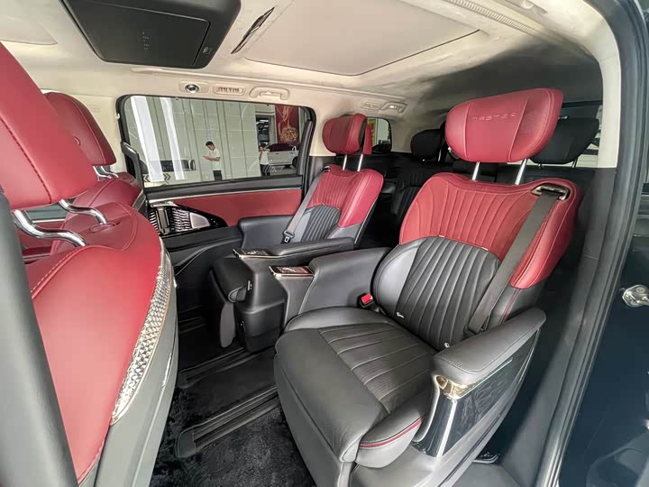 Фото 7 - GAC Trumpchi E9