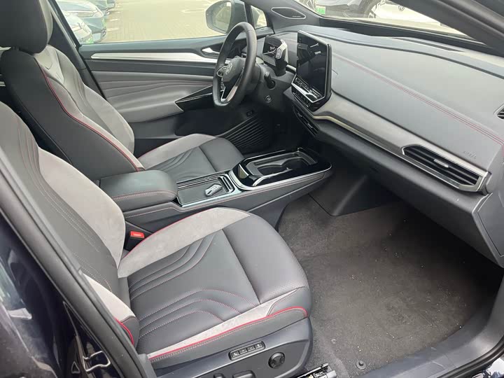 Фото 12 - Volkswagen ID.4 Crozz