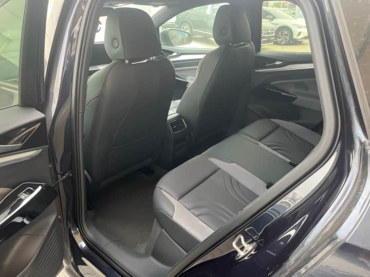 Фото 7 - Volkswagen ID.4 Crozz