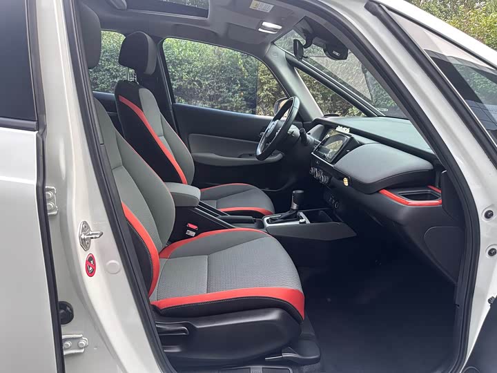 Фото 19 - Honda Life