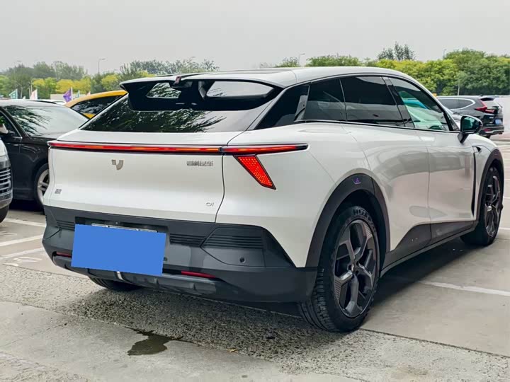 Фото 5 - Geely Jiyue 01