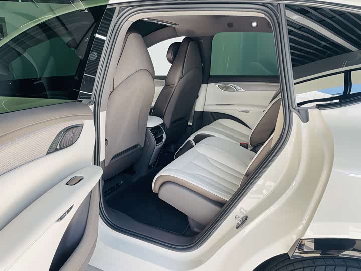 Фото 16 - IM motors LS7