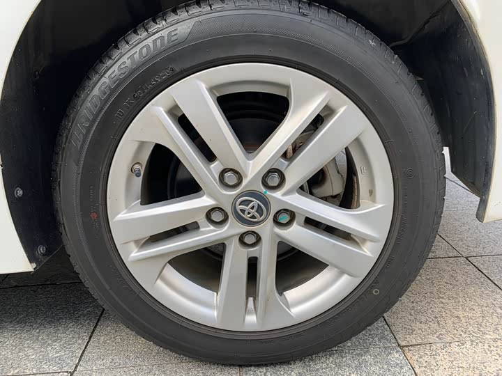 Фото 17 - Toyota Levin