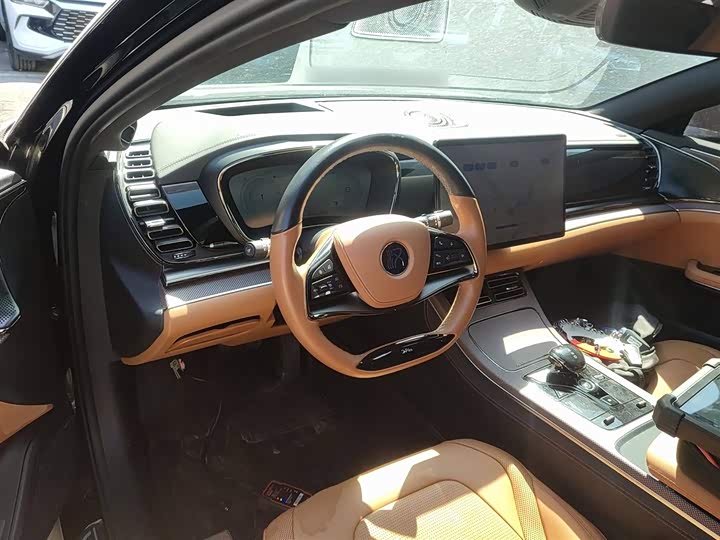 Фото 10 - BYD Han