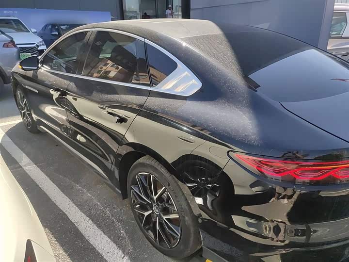 Фото 5 - BYD Han