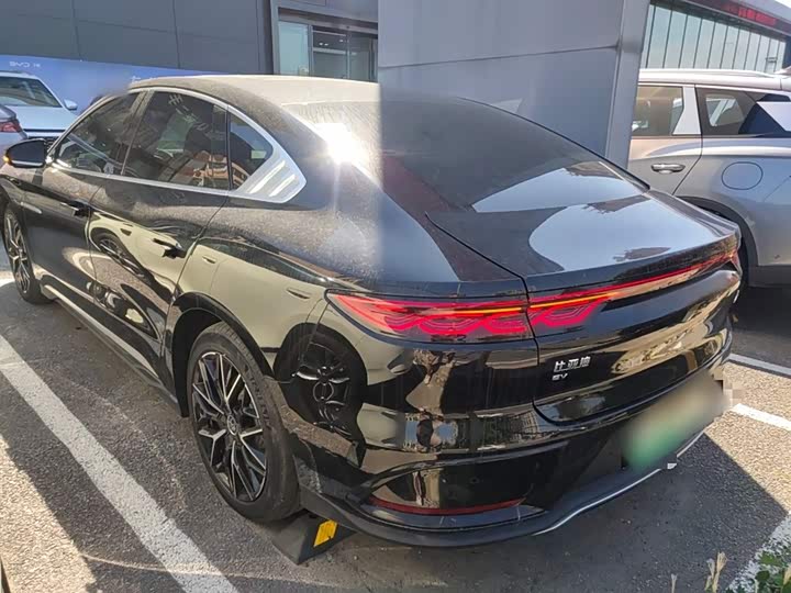 Фото 6 - BYD Han