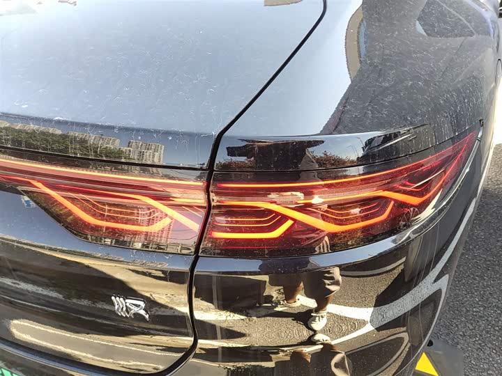 Фото 8 - BYD Han