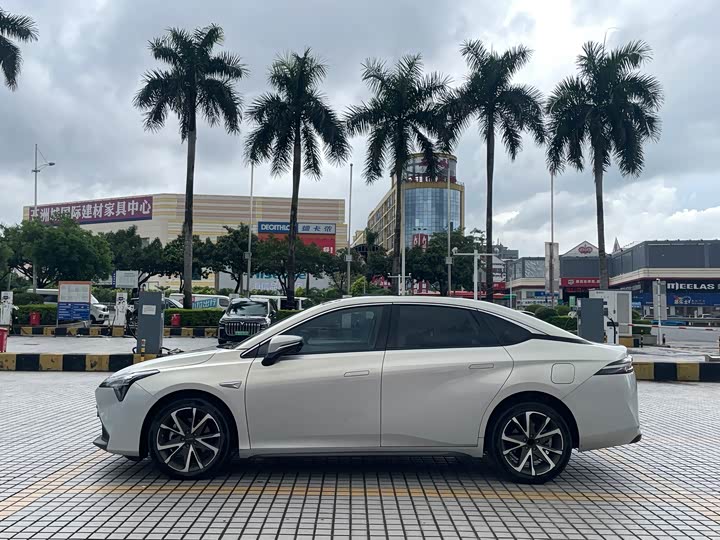 Фото 4 - GAC Aion S Plus