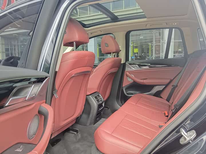 Фото 10 - BMW X3