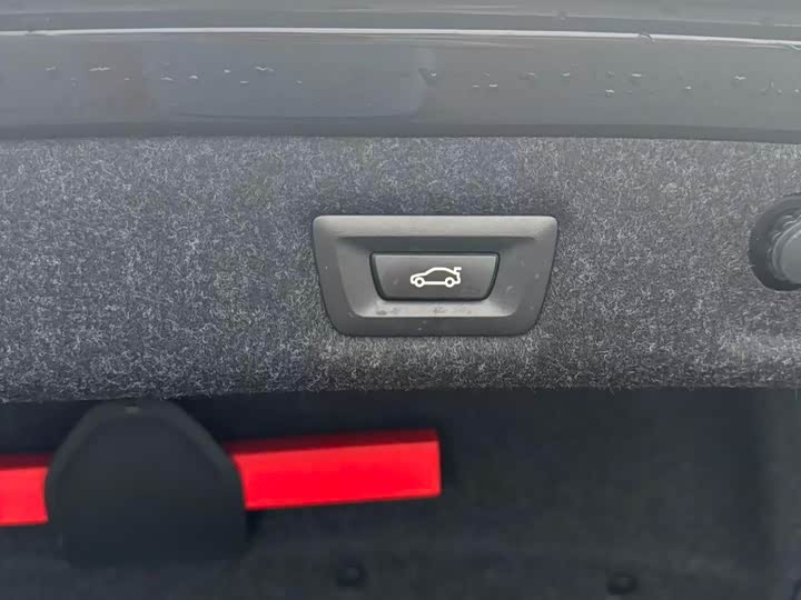 Фото 8 - BMW 5 Series