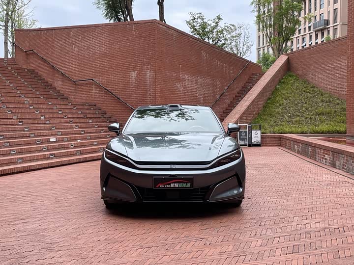 Фото 1 - BYD Han L