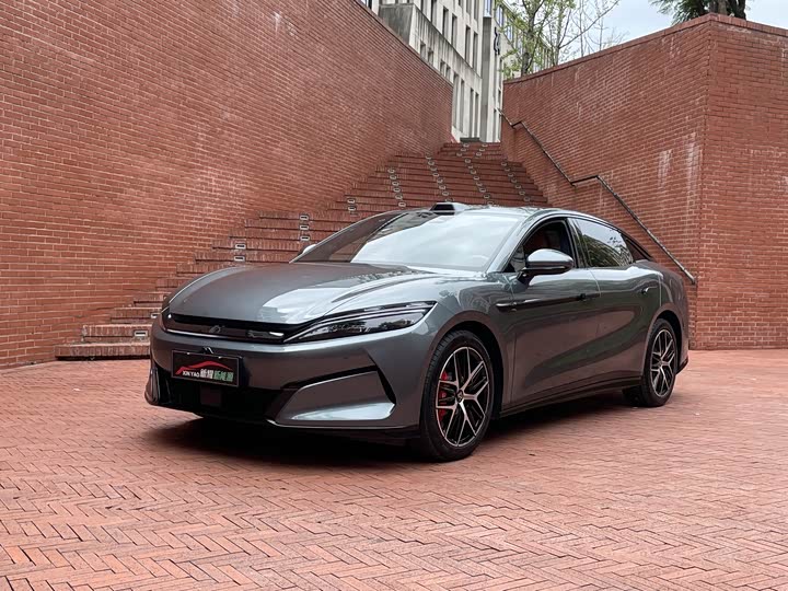 Фото 2 - BYD Han L