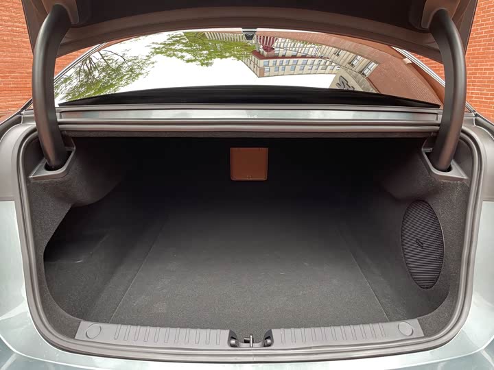 Фото 25 - BYD Han L