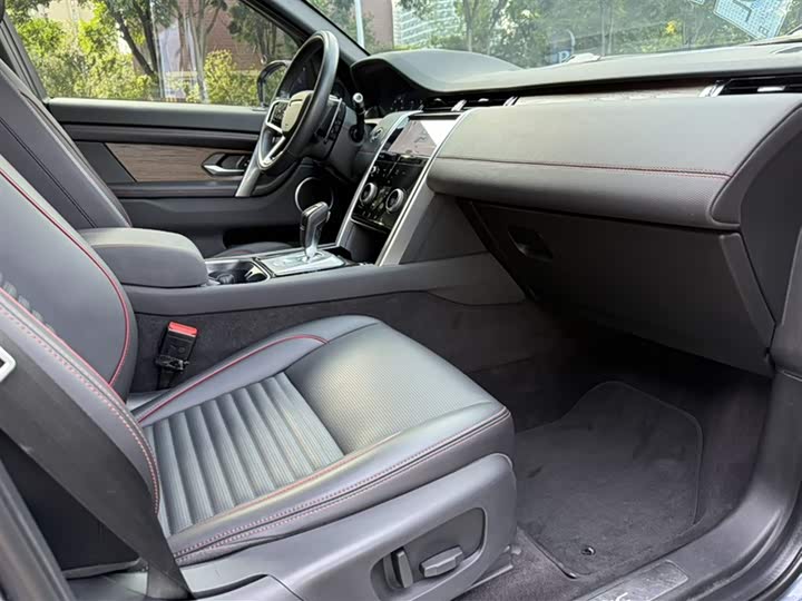 Фото 15 - Land Rover Discovery Sport