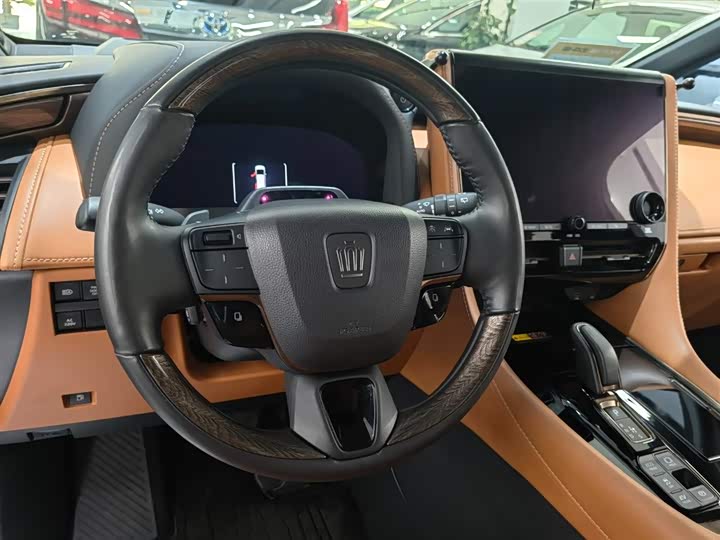 Фото 7 - Toyota Vellfire