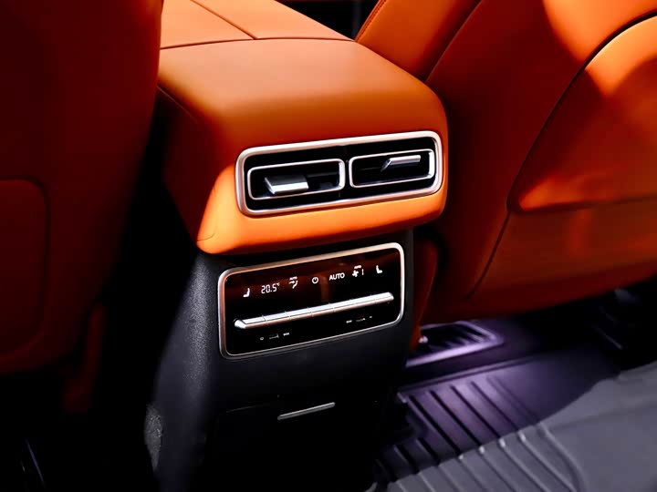 Фото 20 - LiXiang L7