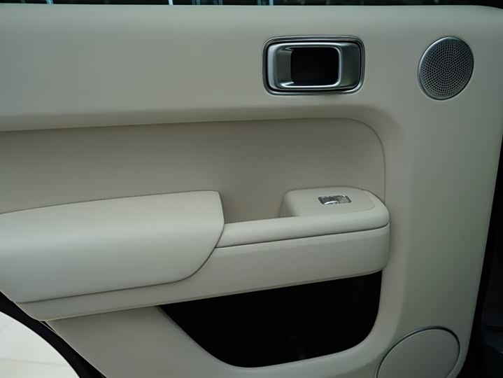 Фото 13 - LiXiang L7