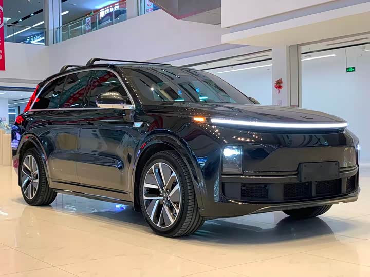 Фото 3 - LiXiang L8