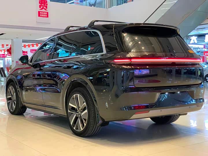 Фото 4 - LiXiang L8