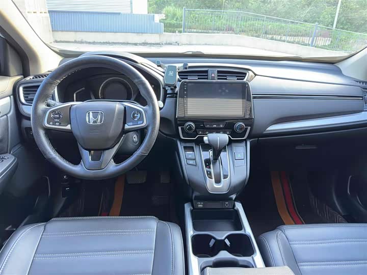 Фото 6 - Honda CR-V