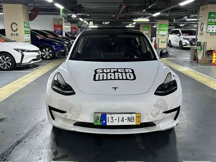 Фото 3 - Tesla Model 3