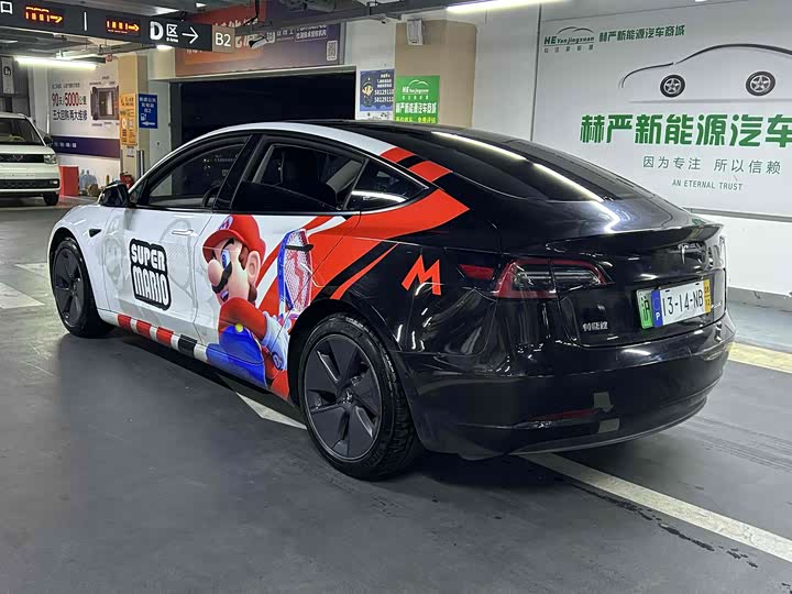 Фото 8 - Tesla Model 3