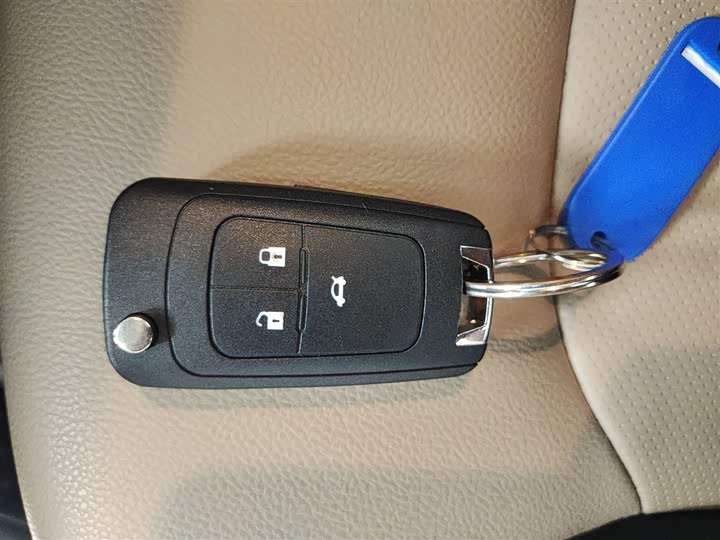 Фото 9 - Chevrolet Monza