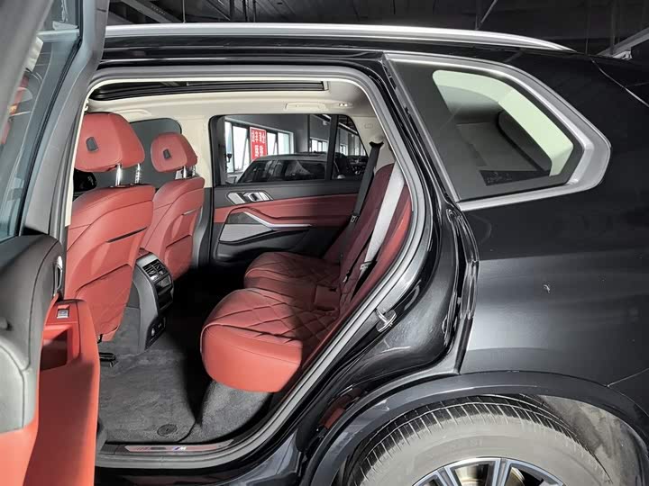 Фото 15 - BMW X5