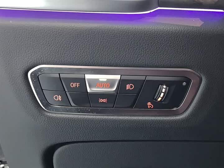 Фото 21 - BMW X5