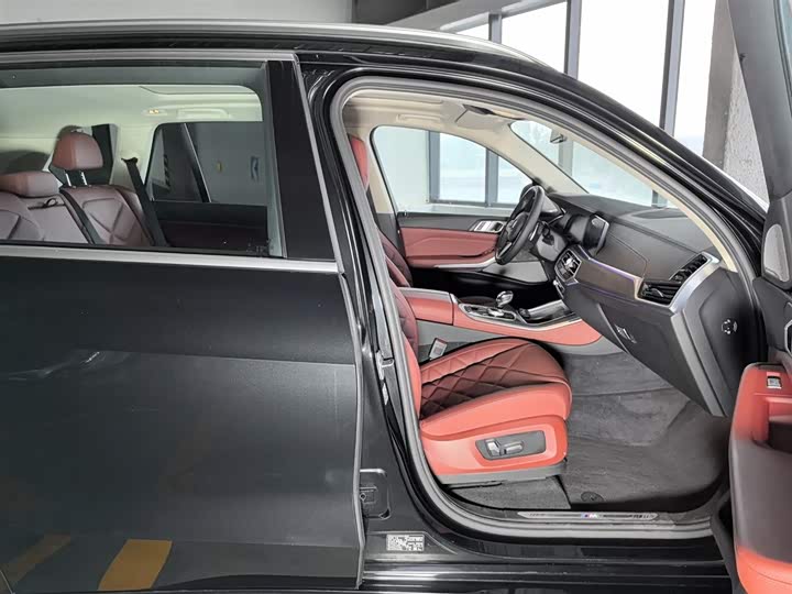 Фото 23 - BMW X5