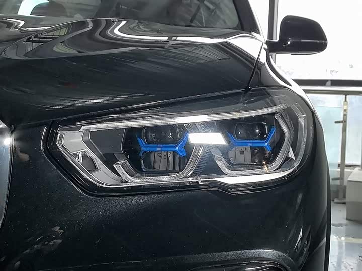 Фото 7 - BMW X5