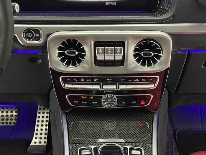 Фото 21 - Mercedes-Benz G-Class AMG