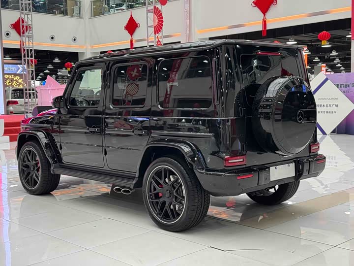 Фото 7 - Mercedes-Benz G-Class AMG