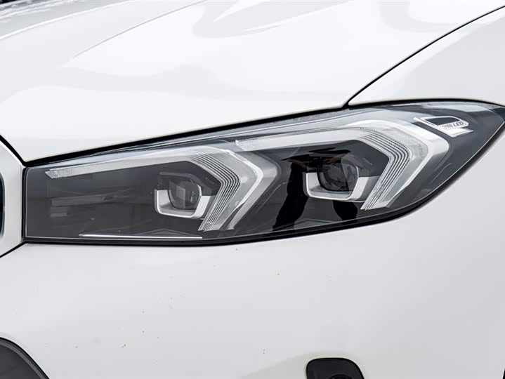 Фото 9 - BMW 3 Series