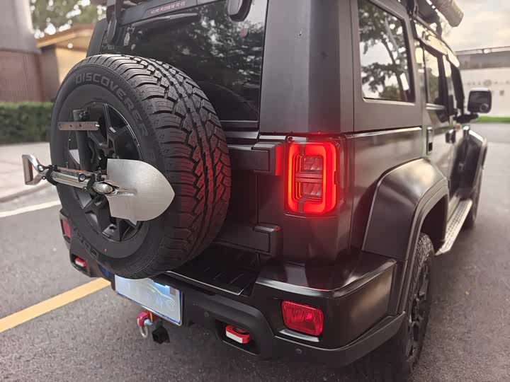 Фото 21 - BAIC Beijing BJ40