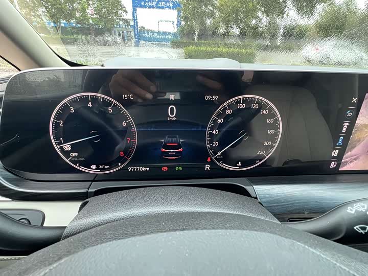 Фото 6 - Buick GL8 ES