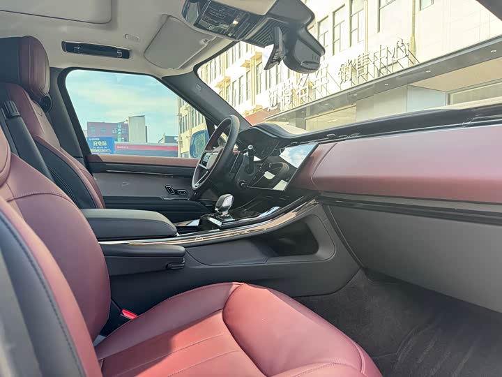 Фото 10 - Land Rover Range Rover Sport