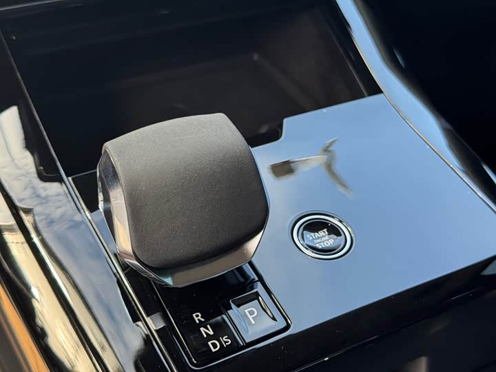 Фото 19 - Land Rover Range Rover Sport