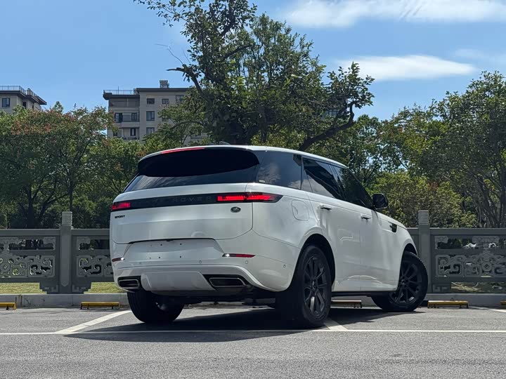 Фото 4 - Land Rover Range Rover Sport