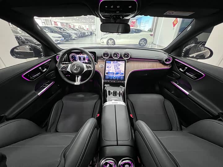 Фото 13 - Mercedes-Benz C-Class