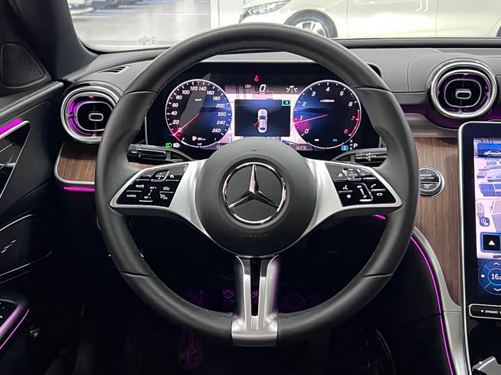 Фото 14 - Mercedes-Benz C-Class