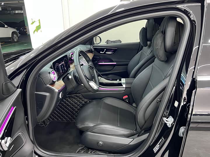 Фото 9 - Mercedes-Benz C-Class