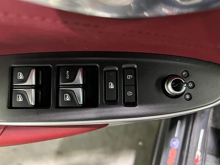 Фото 11 - Changan CS75 Plus