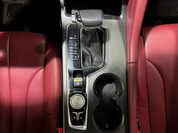 Фото 15 - Changan CS75 Plus