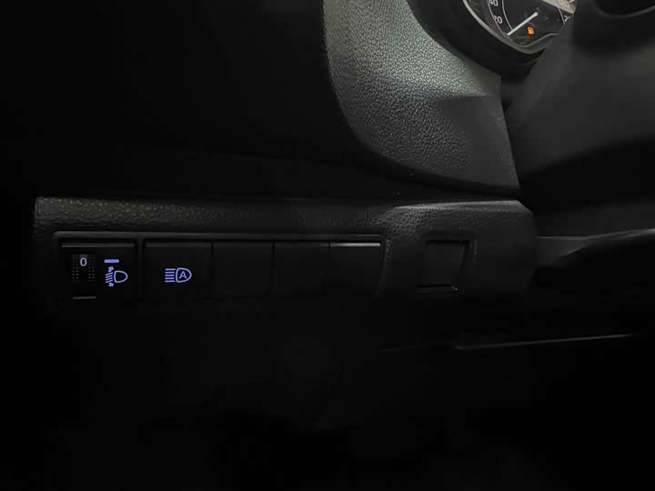 Фото 11 - Toyota Levin