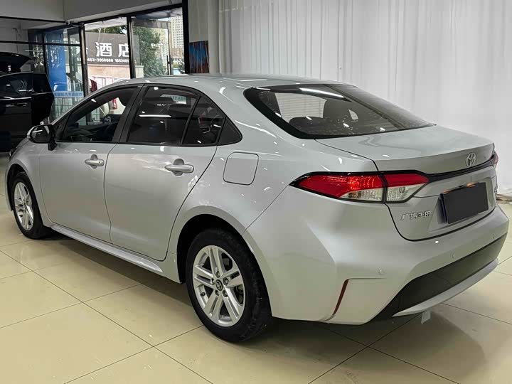 Фото 4 - Toyota Levin