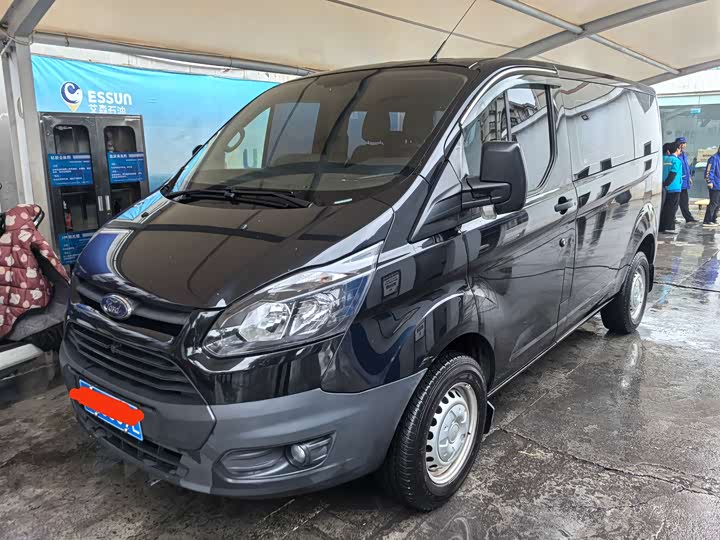 Фото 1 - Ford Transit