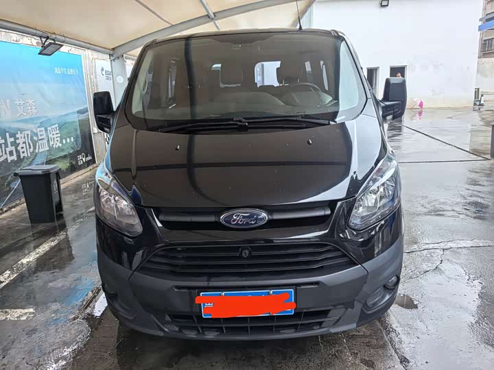 Фото 2 - Ford Transit